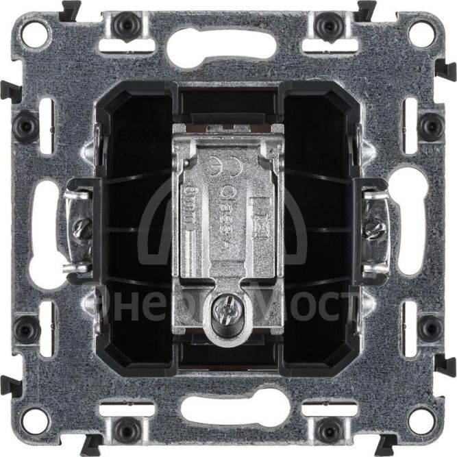 Розетка телевизионная TV 1-м Valena Allure 0-2400МГц с топологией &amp;quot;звезда&amp;quot; с лицев. панелью механизм бел. Leg 753751