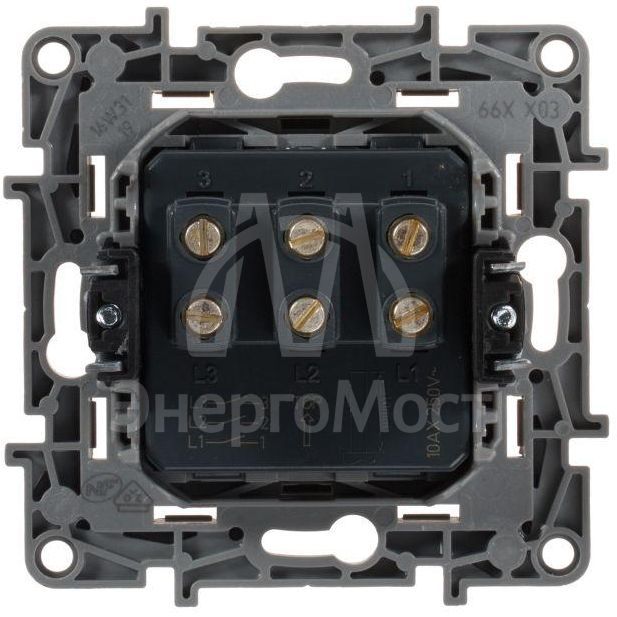 Механизм выключателя 3-кл. СП Etika Plus 10А IP20 250В 10AX винт. зажимы сл. кость Leg 672313