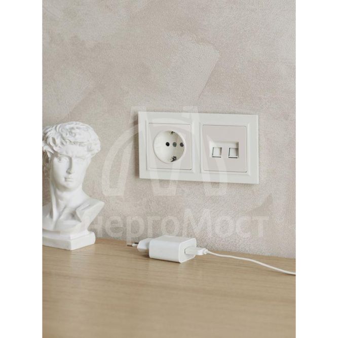 Рамка 2-м IP44 BRITE РУ-2-БрБ-44 бел. IEK BR-M22-44-K01