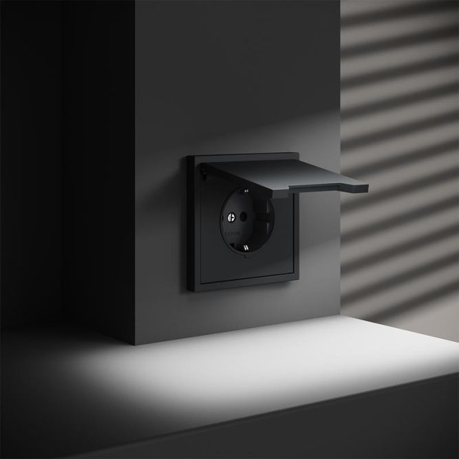 Розетка 1-м СП S70 16А с заземл. защ. шторки + крышка механизм графит Voltum VLS040307