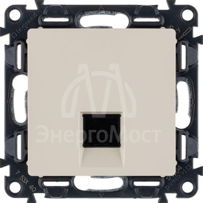 Механизм розетки комп. 1-м Valena Life RJ45 CAT.5E UTP с лицевой панелью сл. кость Leg 753540