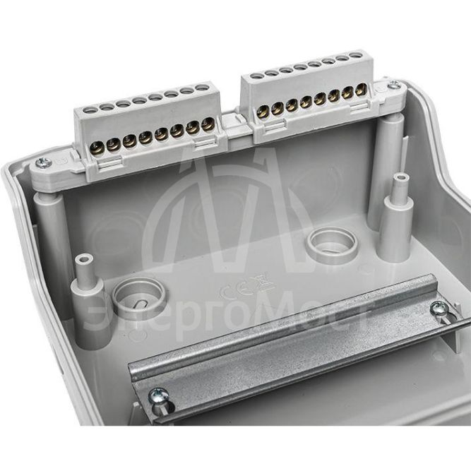 Щит навесной Unix65 08 модулей EKF ux65-8-n