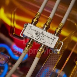 Делитель ТВ &amp;quot;краб&amp;quot; х4 под F разъем 5-1000 МГц Rexant 05-6003