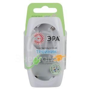 Разветвитель 2-м SP-2e-W с заземл. со шторками (10/60/1440) бел. ЭРА C0045528