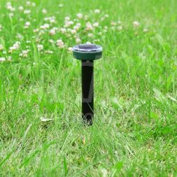 Отпугиватель кротов ультразвуковой солнечная батарея R20 Rexant 71-0017