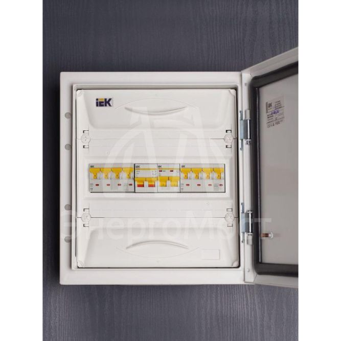 Выключатель автоматический модульный 2п C 63А 4.5кА ВА47-29 IEK MVA20-2-063-C