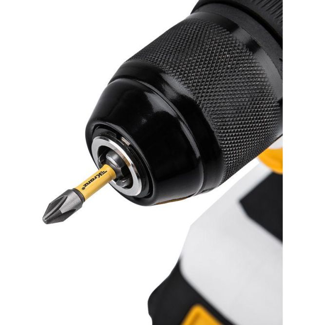 Дрель-шуруповерт аккумуляторная бесщеточная Li-Ion 20В 55Нм (кейс 2 аккум. 2А.ч) Kranz KR-PT-055