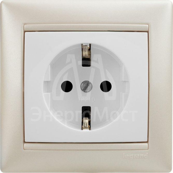 Механизм розетки 1-м СП Valena с заземл. бел. Leg 774420
