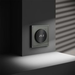 Терморегулятор электронный S70 с индикацией и датчиком для теплого пола механизм титан Voltum VLS070106