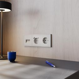 Рамка 3-м S70 пластик. кашемир Voltum VLS100303