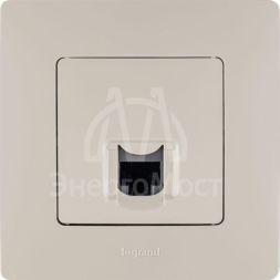 Механизм розетки информ. 1-м СП Etika RJ45 CAT.5E UTP сл. кость Leg 672341