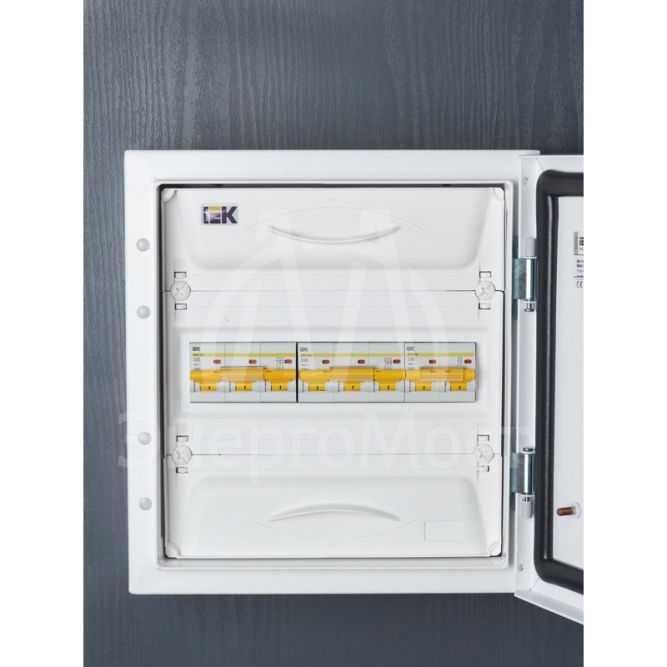 Выключатель автоматический модульный 3п D 25А 10кА ВА47-100 IEK MVA40-3-025-D