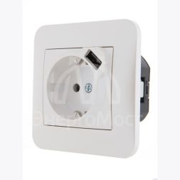 Механизм розетки 1-м СП KARINA 16А с з/к + USB разъем жемчуж./бел. перламутр LEZARD 707-3088-181