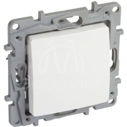 Механизм переключателя промежуточного 1-кл. СП Etika 10А IP20 250В 10AX винт. клеммы бел. Leg 672209