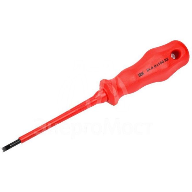 Отвертка диэлектрическая шлицевая SL4.0х100 K2 1000В ARMA2L 3 IEK A2L3-SC30-K2-SL-40-100