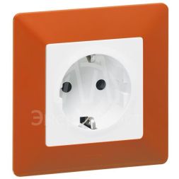 Механизм розетки 1-м СП Valena Life 16А IP20 250В 2К+З с лиц. панелью защ. шторки безвинт. зажимы бел. Leg 753420