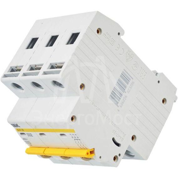 Выключатель автоматический модульный 3п D 32А 4.5кА ВА47-29 IEK MVA20-3-032-D