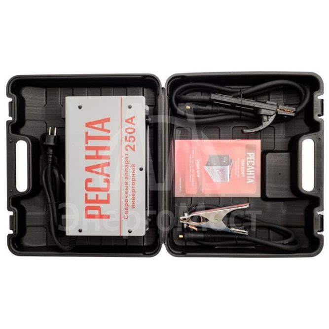 Сварочный аппарат инверторный Ресанта САИ 250 в кейсе