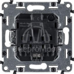 Механизм розетки 1-м СП Valena Life 16А IP20 250В 2К+З с лиц. панелью защ. шторки винт. зажимы сл. кость Leg 753524