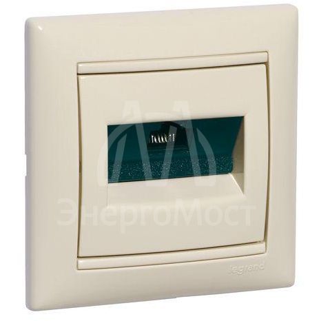 Механизм розетки информ. 1-м СП Valena RJ45 CAT.5E UTP на винтах сл. кость Leg 774138