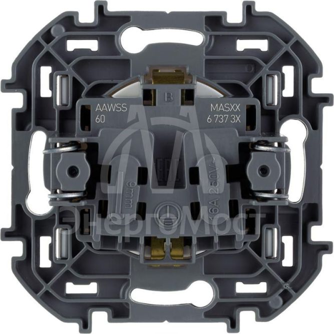 Розетка 1-м СП Inspiria 16А IP20 250В 2P+E защ. шторки немецк. стандарт бел. Leg 673730