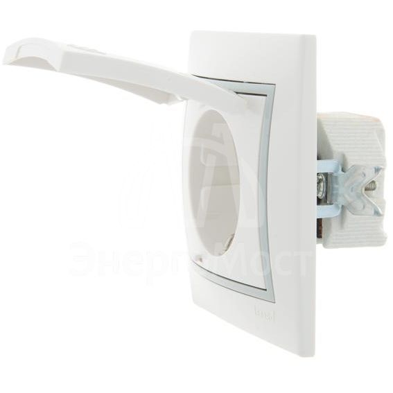 Розетка 1-м СП Мира керам. с заземл. с защ. крышкой бел./сер. LEZARD 701-0215-123