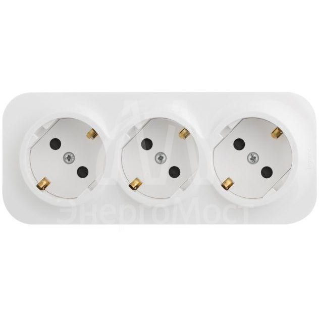 Розетка 3-м ОП Quteo 16А IP20 250В 3х2P+E с заземл. защ. шторки бел. Leg 782238