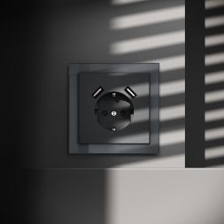 Розетка 1-м СП S70 16А с USB A+A с заземл. защ. шторки механизм графит Voltum VLS040407