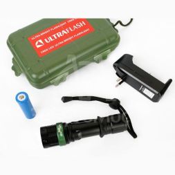 Фонарь E142 (аккум. 220В CREE 3Вт пласт. бокс; черн.) Ultraflash 12187