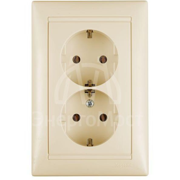 Розетка 2-м СП Valena 2К+З с заземл. нем. станд. сл. кость (DIY-упак.) Leg 695616