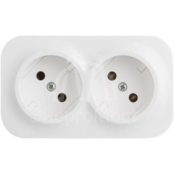 Розетка 2-м ОП Quteo 16А IP20 250В 2х2P без заземл. без защ. шторок бел. Leg 782231