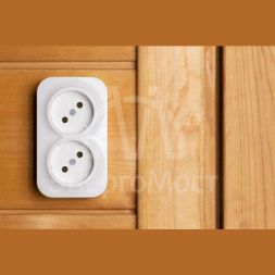 Розетка 2-м ОП Quteo 16А IP20 250В 2х2P без заземл. без защ. шторок бел. Leg 782231