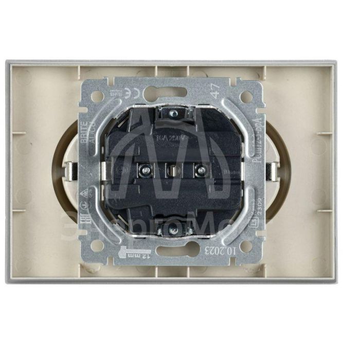 Розетка 2-м СП BRITE РСш12-3-БрА 16А в сборе с заземл. защ. шторки алюм. IEK BR-R24-16-K47-F