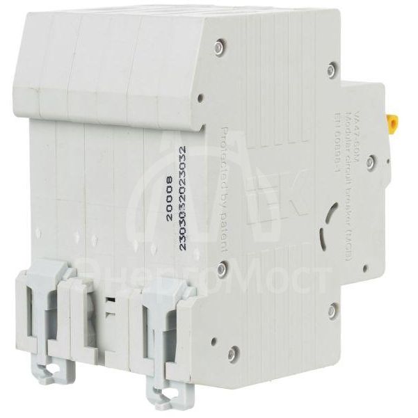 Выключатель автоматический модульный 3п C 32А 6кА ВА47-60M IEK MVA31-3-032-C