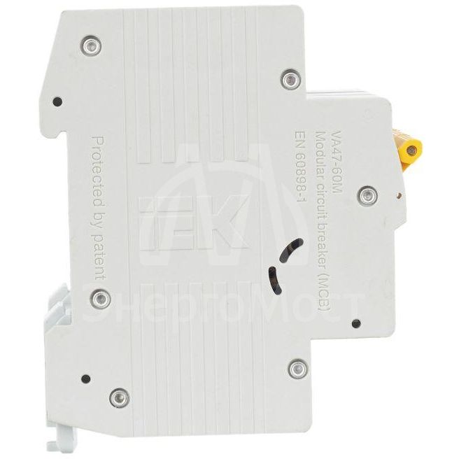 Выключатель автоматический модульный 3п C 32А 6кА ВА47-60M IEK MVA31-3-032-C