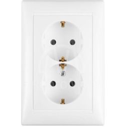 Розетка 2-м СП Valena 2К+3 с заземл. нем. станд. бел. (DIY-упак.) Leg 694272