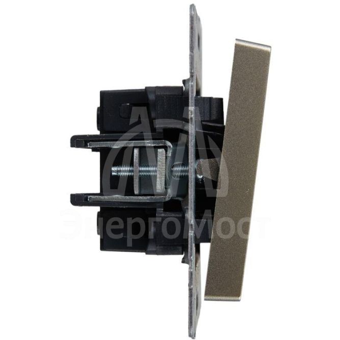 Выключатель перекрестный 1-кл. СП BRITE 10А ВС10-1-3-БрБ шампань IEK BR-V13-0-10-K37