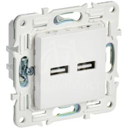 Розетка USB A+A 3.1А SKANDY SK-R15W арктич. бел. IEK SK-U21-D31-K01