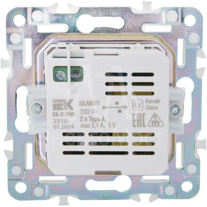 Розетка USB A+A 3.1А SKANDY SK-R15W арктич. бел. IEK SK-U21-D31-K01