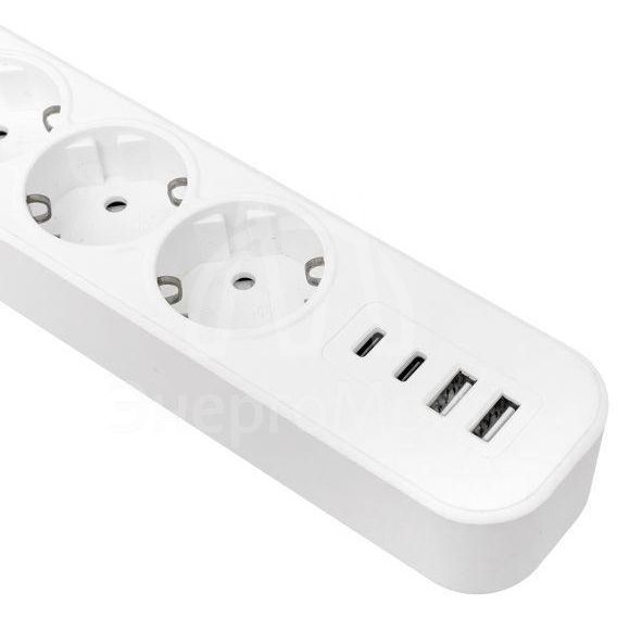 Удлинитель 5х3м IP20 2USB 2.4А+2type-C LUX 1.5кв.мм EKF UBA-LUX-503-TC