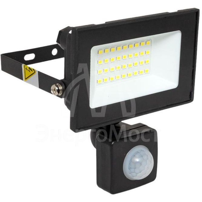 Прожектор светодиодный СДО-3003 30Вт 6500К IP54 с инфракрасным датчиком движения EKF FLL-3003-30D-6500