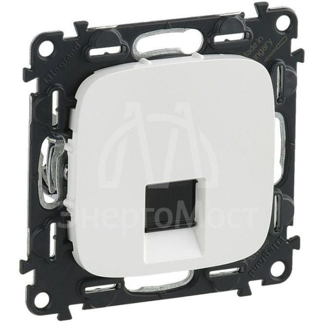 Механизм розетки комп. 1-м Valena Allure RJ45 CAT.5E UTP с лицевой панелью бел. Leg 753740