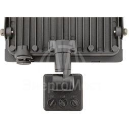 Прожектор светодиодный СДО-3004 50Вт 6500К IP54 с инфракрасным датчиком движения EKF FLL-3004-50D-6500