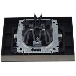 Розетка 2-м СП BRITE РСш12-3-БрШ 16А в сборе с заземл. защ. шторки шампань IEK BR-R24-16-K37-F