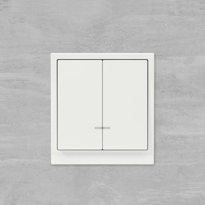 Переключатель 2-кл. KANT с подсветкой бел. магнолия DKC 7000144