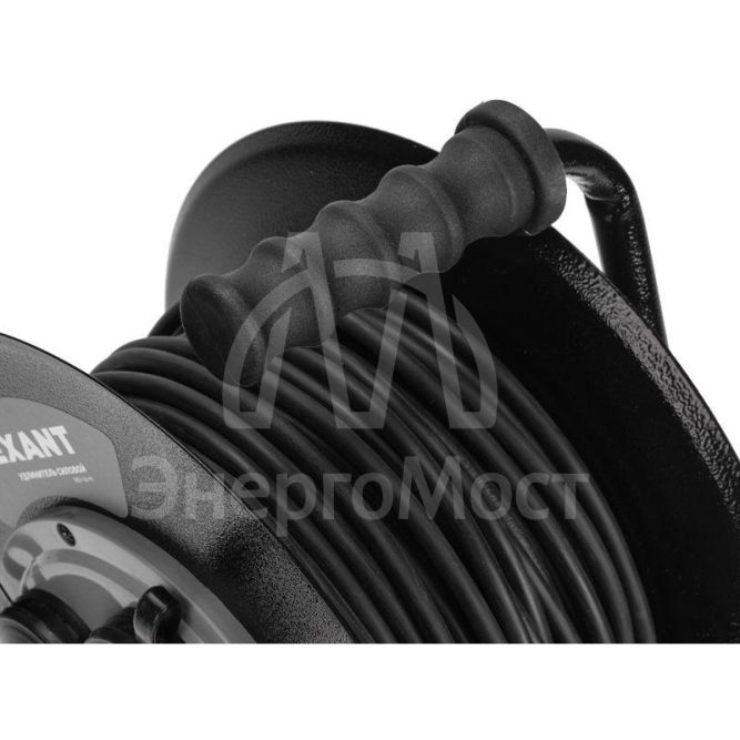 Удлинитель силовой КГ на катушке 4 гнезда с/з 50м 3х1.5кв.мм IP44 c защитными крышками метал. катушка Rexant 13-5013