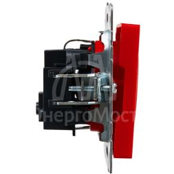 Розетка BRITE РС14-1-0-БрК 16А с заземл. защ. шторки механизм красн. IEK BR-R14-16-K04
