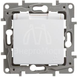 Механизм розетки 1-м СП Etika 2К+З 16А IP44 защ. шторки с заземл. с защ. крышкой безвинт. зажимы бел. Leg 672232