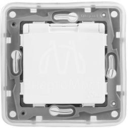 Механизм розетки 1-м СП Etika 2К+З 16А IP44 защ. шторки с заземл. с защ. крышкой безвинт. зажимы бел. Leg 672232