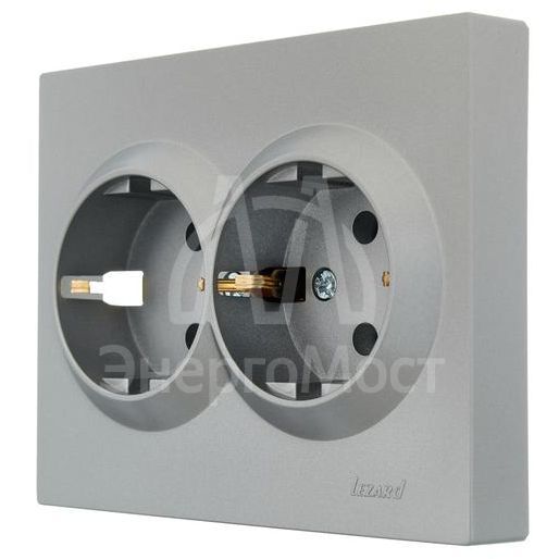 Розетка 2-м СП VESNA с заземл. ПБТ платина LEZARD 742-3500-127B